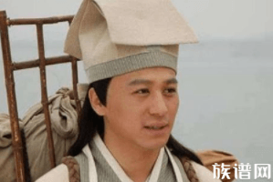 中举后被族长从族谱中除名，却不想救了自己一命！