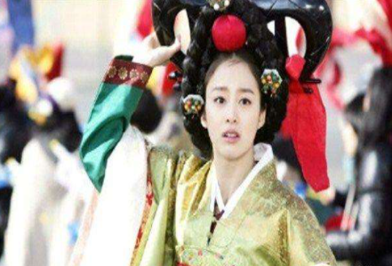 为什么说朝鲜景宗李昀的上位之路并不是一帆风顺的？