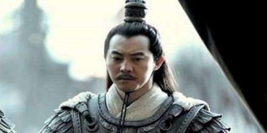 此人是孙吴事业的奠基者，号称“小霸王”，可是却英年早逝