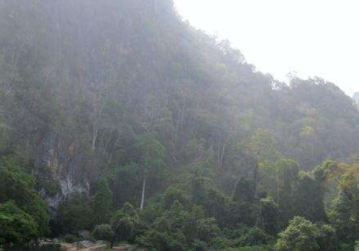 世界最长石灰岩流水山洞 老挝空楼洞，整整长达7公里