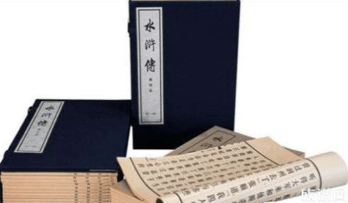 他是刘伯温的师兄，辞官回家写了这本小说，如今无人不知