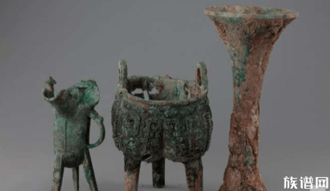 安阳县辛店铸铜遗址后发现的又一大型商代晚期铸铜遗址