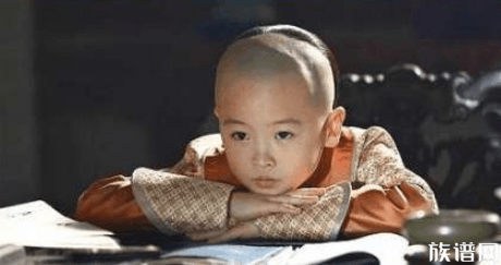 他是乾隆皇孙,乾隆最想传位给他,他的身份究竟是什么