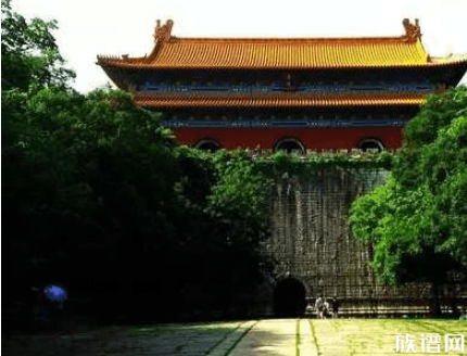 一老头喝醉爆出自己身世,吓得皇帝立马处死他