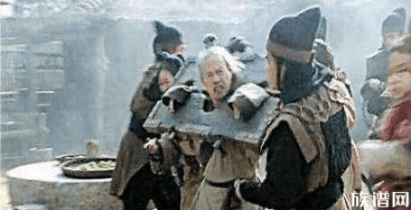 平头小老百姓忽然当了皇帝的父亲怎么办？急，在线急等