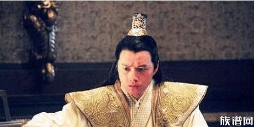 此人出生八朝显贵之家，躲过了唐太宗的立谪非议，被武则天提拔