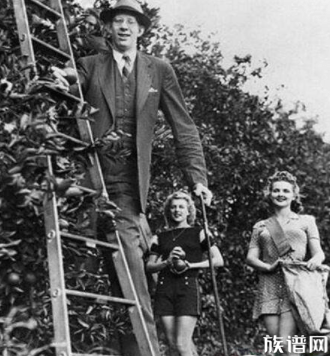 历史上最的高人，罗伯特·潘兴·瓦德罗，他有多高？