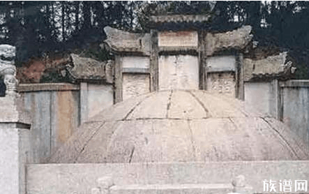 曾国藩曾祖父死后下了场怪雨，预示着曾家要发达了！