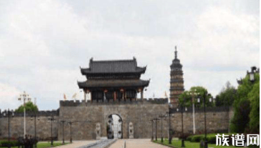 浮梁古县城素有“江南第一衙”之称，管辖的瓷器曾是皇家的御用瓷！