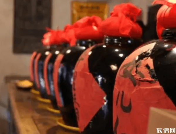 今买204瓶名酒61瓶被打孔,古代有哪些名酒?