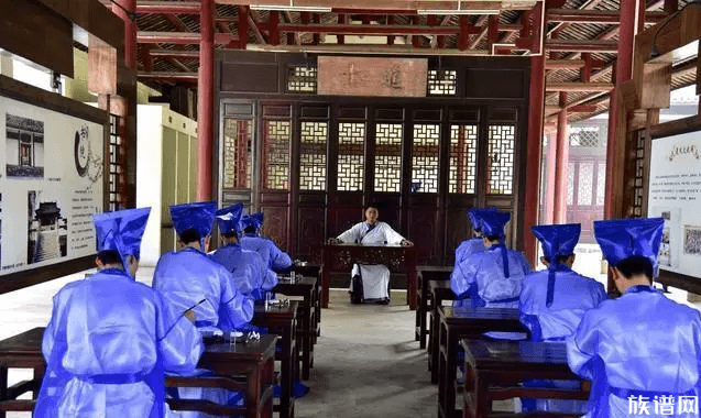 “十佳学生”到“直博延毕”,浙大送外卖博士生,古代对学历到底有多重视?