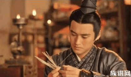 都说王莽是"穿越者",但是其中一条证据证明了他不是穿越者