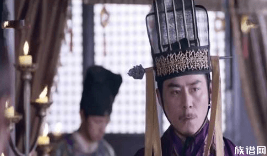 唐朝皇帝不信一手提拔的宰相，也不信同床共枕的妃子，却相信太监