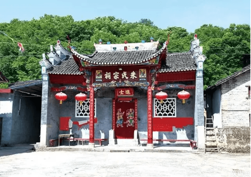 祠堂风水有讲究，修建祠堂要怎么选址？