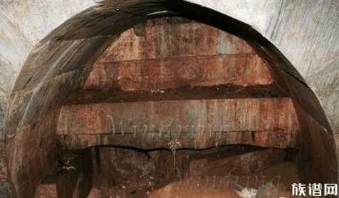 堂堂一位大清王爷,死后坟墓多次遭盗,如今现状却惨不忍睹