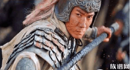 实力不输赵云一直得不到重用，直到跟了曹操，成为曹家手中的王牌