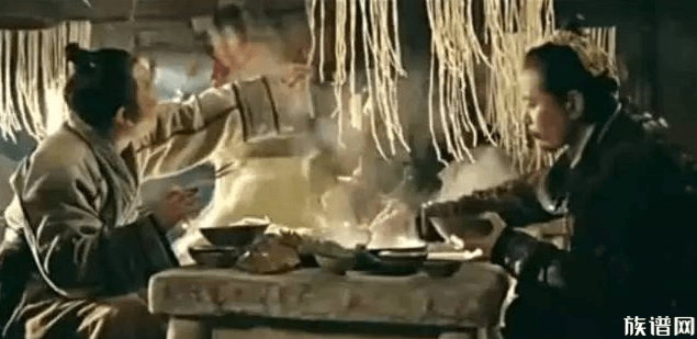 山东老板5元大碗海蛎子面卖10年,古代面条起源于什么时候?