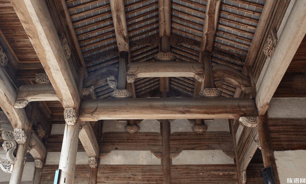 老人墓中藏13万现金 全部霉变，古代的钱都存在哪些地方？