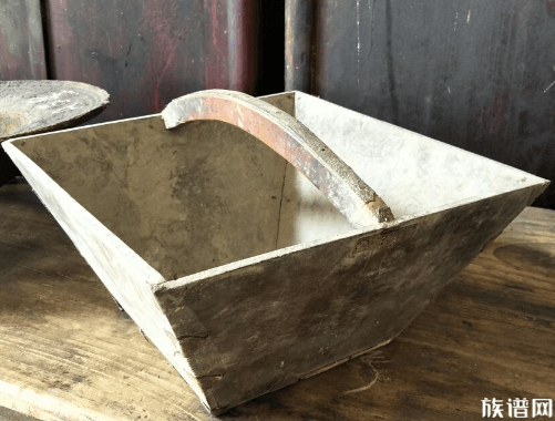 过百岁:中国婴儿庆贺仪式的传统习俗