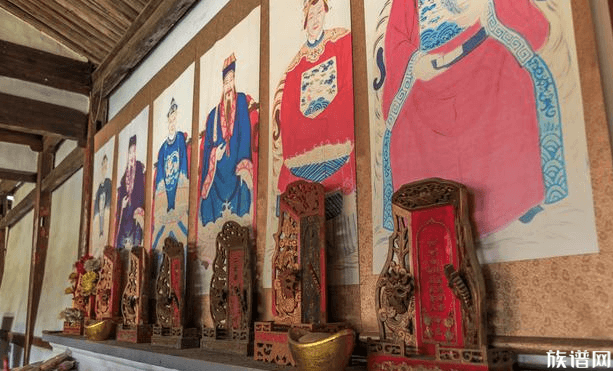 祠堂的三大讲究和禁忌:主要包括祠堂选址、修建和进入时的说法