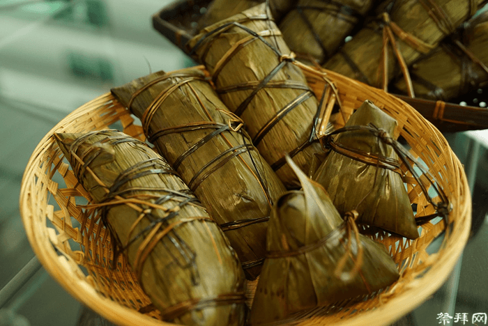 端午时节，祭祖情深 — 传统祭品大盘点