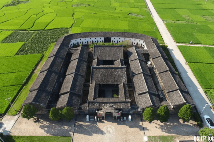 “客家第一祠”福建官田李氏大宗祠因暴雨坍塌进展:资料全,已启动修复工作!