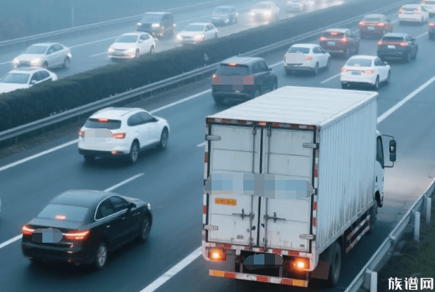 春运返乡路:春运多条高速实况-归途有堵有暖更有平安提醒