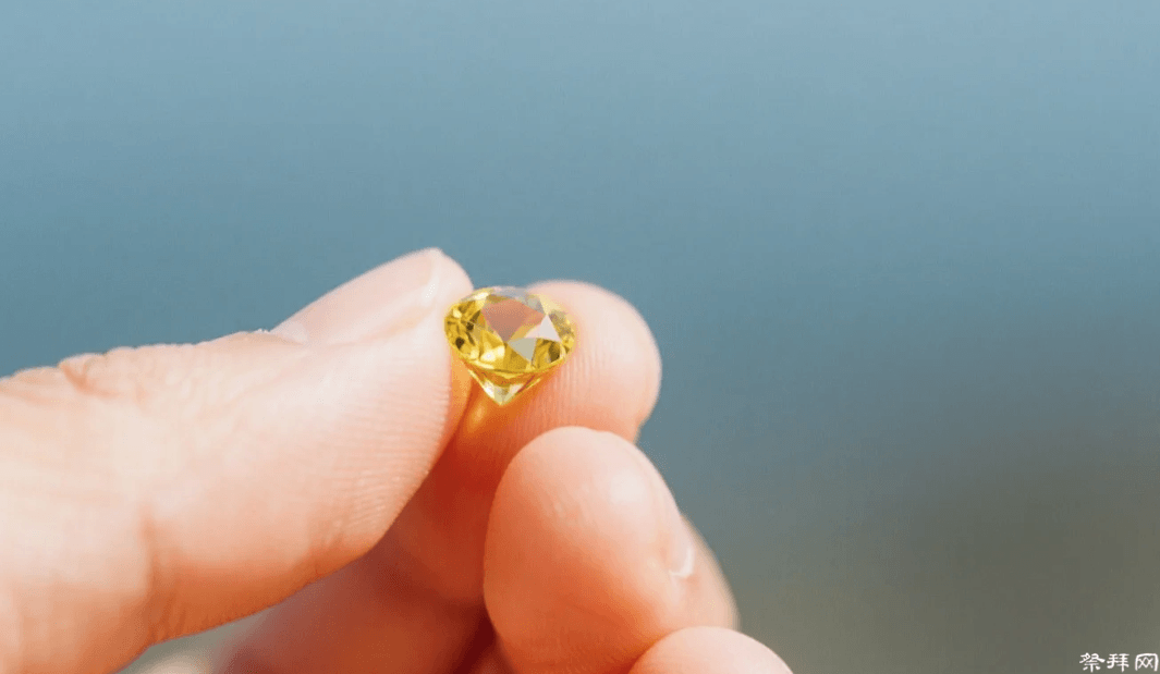 宠物纪念成新风潮：殡葬、骨灰钻石、爪印拓印受追捧