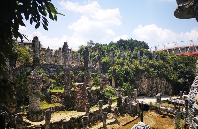 花溪夜郎谷宋氏古堡青岩古镇