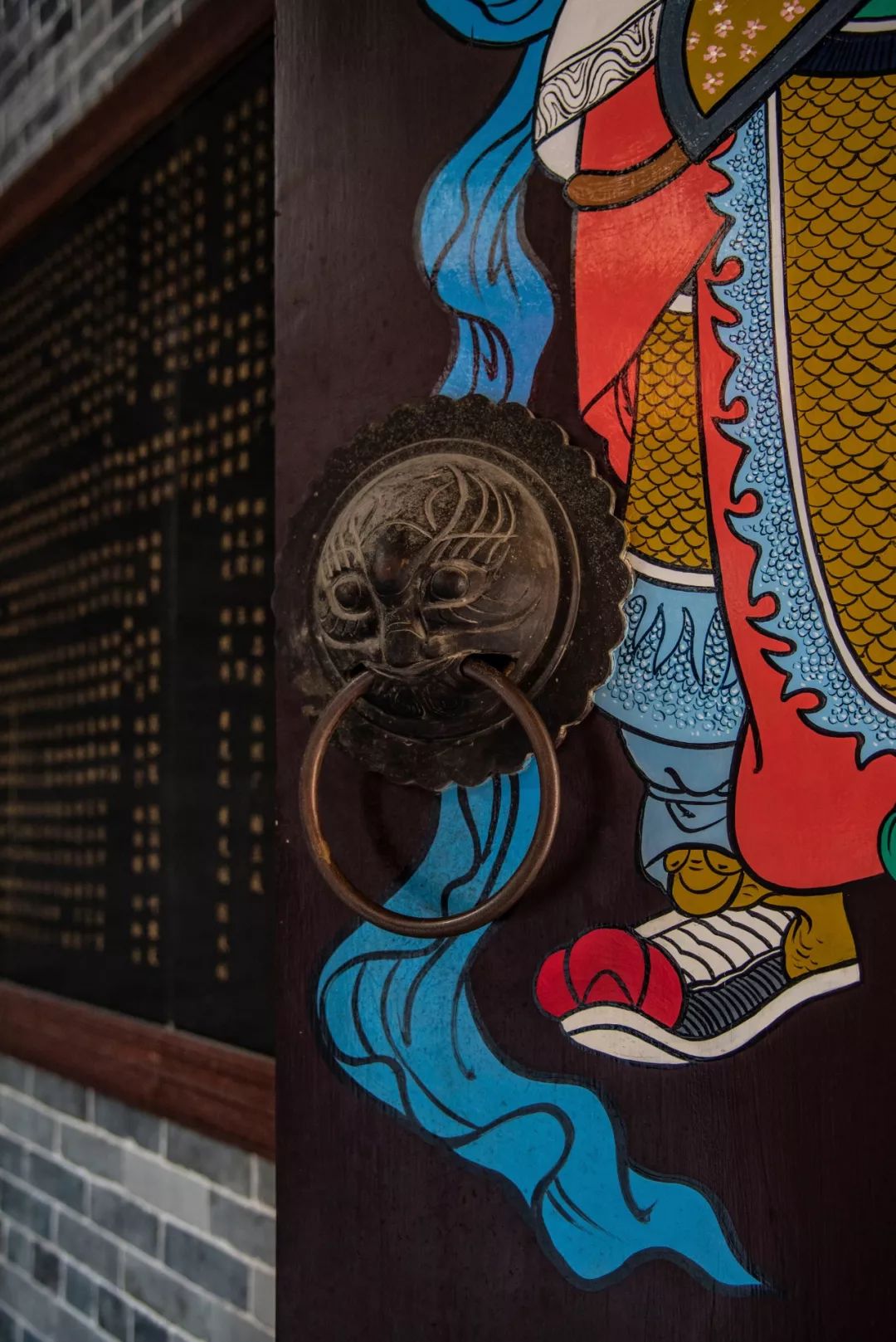 在郑氏宗祠的东侧,还有一个大王古庙,同样始建于明代,是深圳现存最大