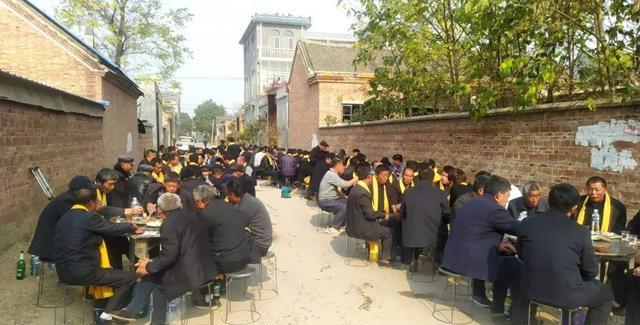 曹县扈连山总理事在扈老家扈氏宗祠修缮落成暨请谱庆典上的致辞