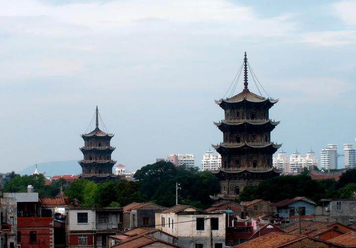 福建泉州开元寺内的什么塔