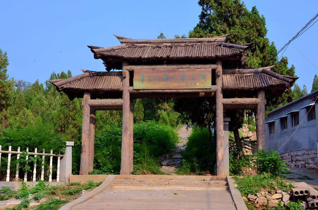 孝堂山石祠