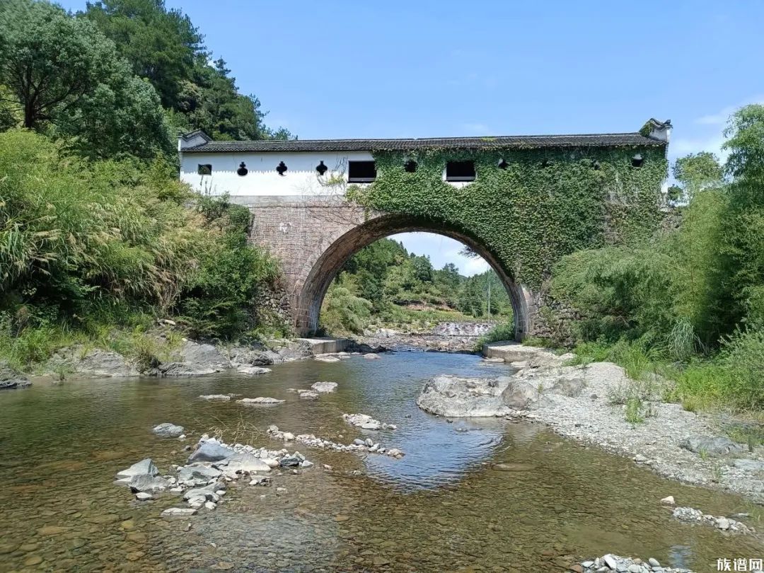 钟灵毓秀地 醉美竹溪村