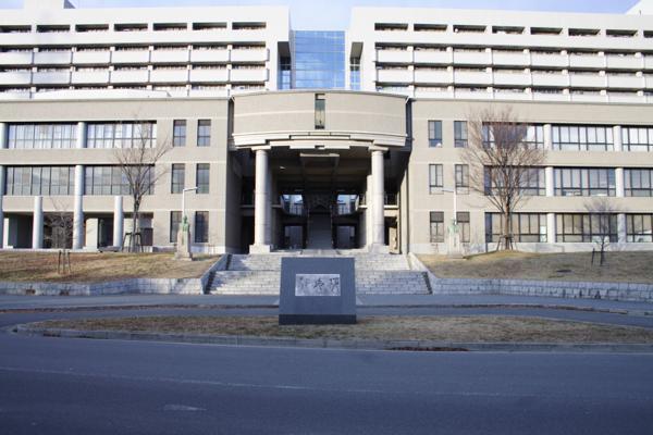 大阪大学
