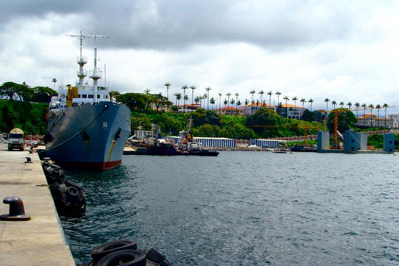 马拉博港口图片