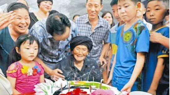 世界上最长寿的女性，付素清(过完119岁生日后离世)