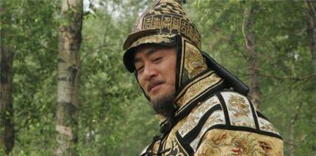 此皇帝有残疾！为不让大臣发现上朝搞了个规矩