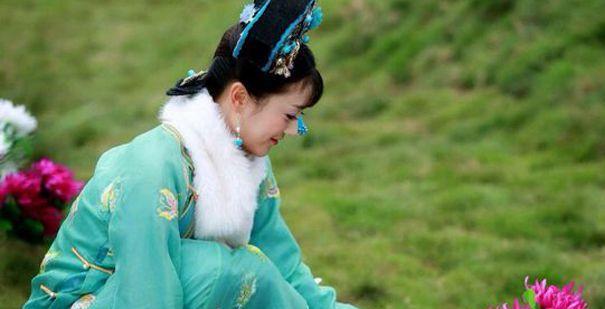《美人无泪》宸妃海兰珠.jpg