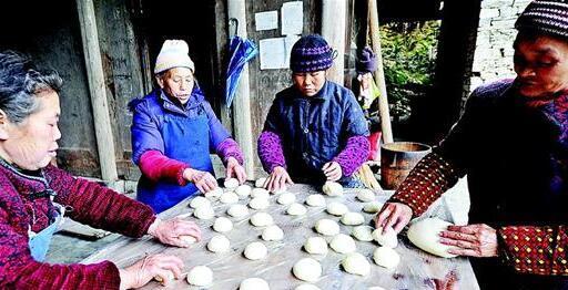 土家族的饮食土家糯米糍粑的制作方法