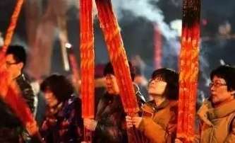 为什么烧香烧三根？你真的知道吗？老祖宗有什么讲究