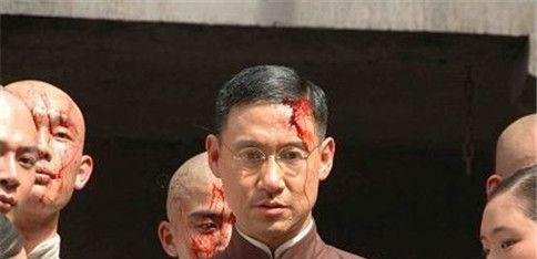 杨衢云剧照