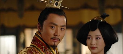 李泰的孙子:李峤,本名李余庆,李欣之子,嗣濮王,妻子王守一妹妹王氏.